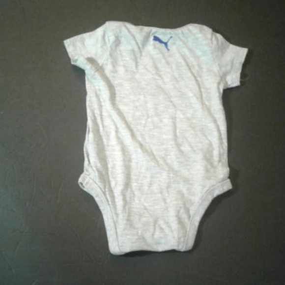 Puma onsie size 0-3M - Picture 2 of 6